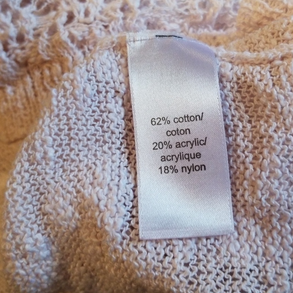 Large Off White Sweater. - Picture 6 of 6